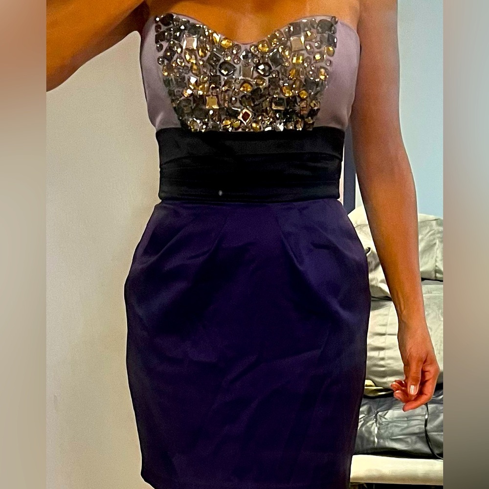 Short formal dress